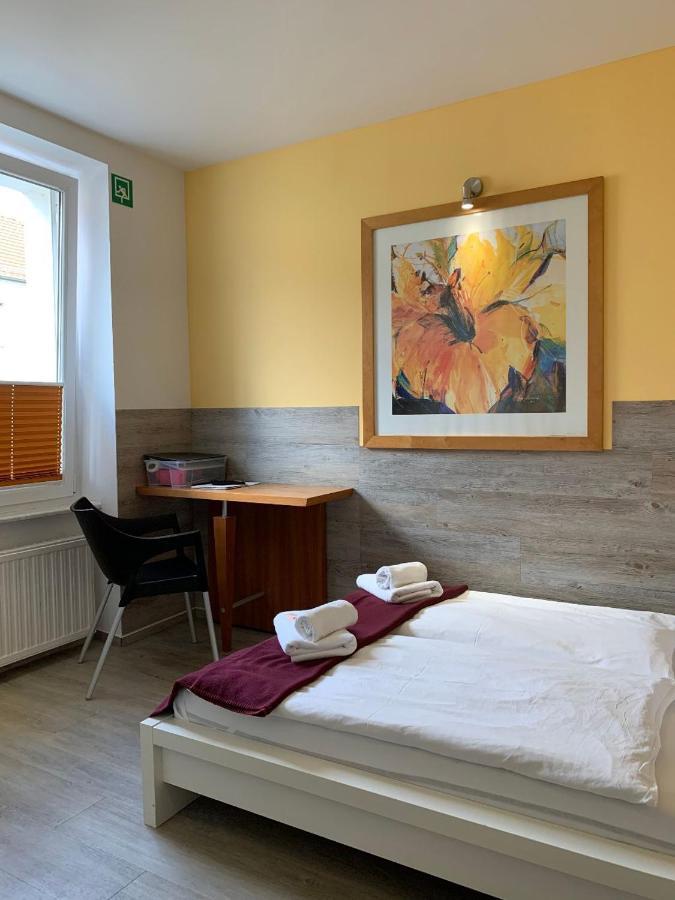 City Hotel-Pension Brandenburg Brandenburg  ภายนอก รูปภาพ